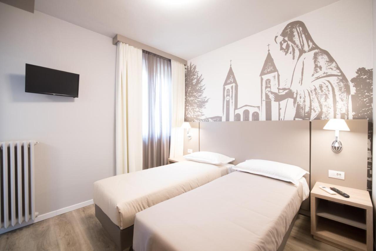 Al Santuario Di Fiorano Charming Hostel Фйорано-Моденезе Екстер'єр фото