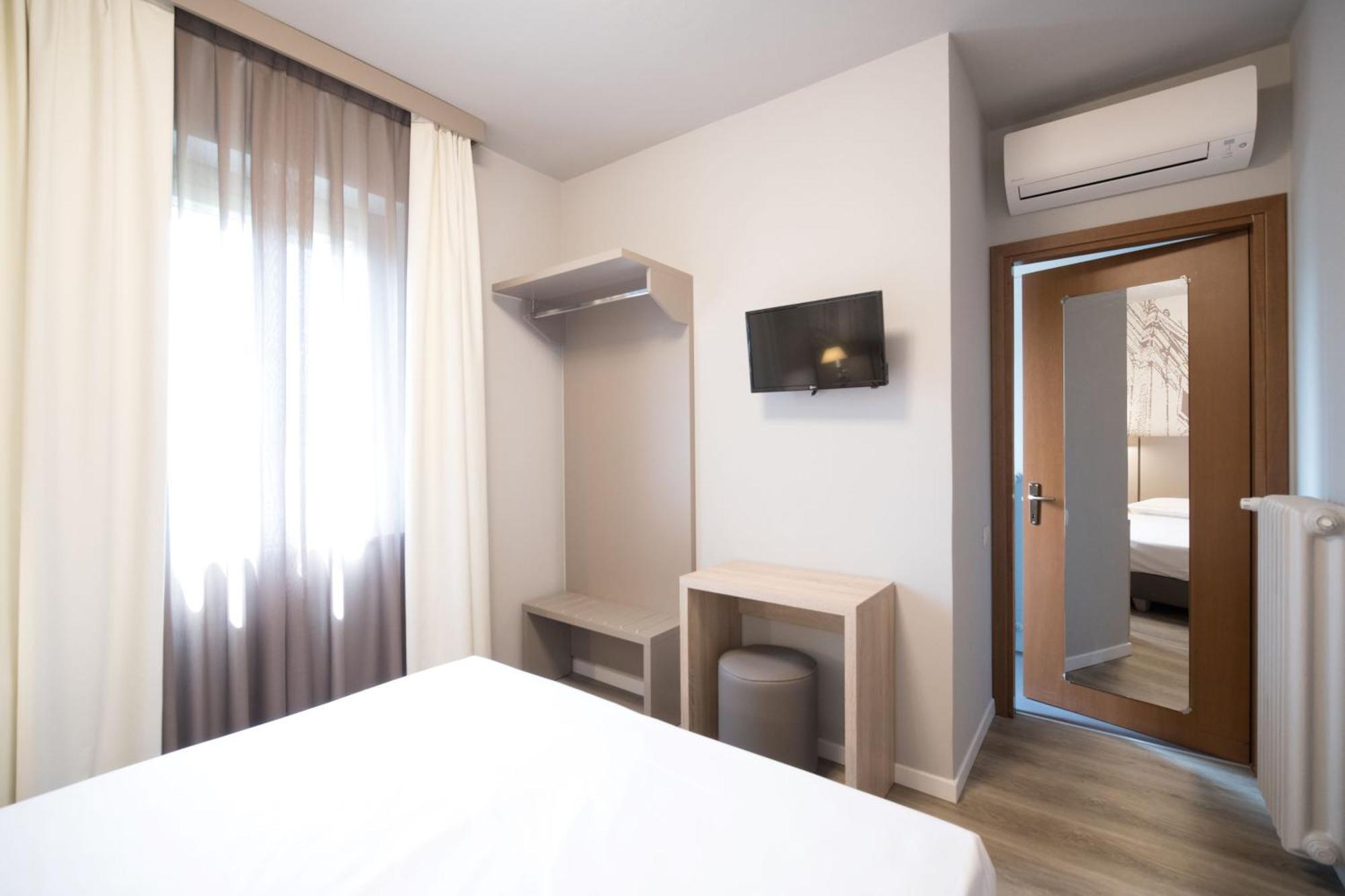 Al Santuario Di Fiorano Charming Hostel Фйорано-Моденезе Екстер'єр фото